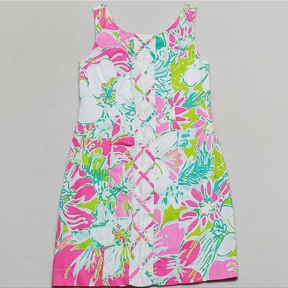 𝅺LILLY Pulitzer Cathy Flamingo Pink Don't Give A Cluck Shift Dress 00 - Picture 2 of 12